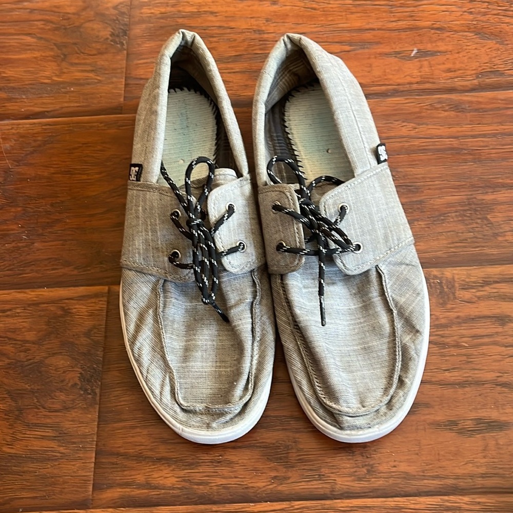 Men’s size 13 shoes